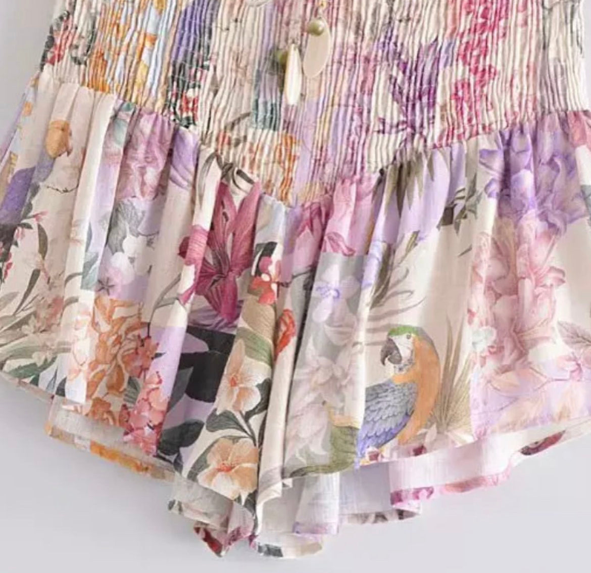 Short flores lila