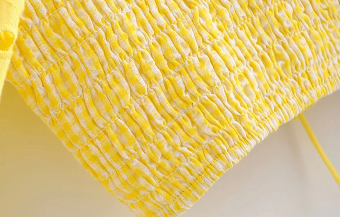 Top amarillo