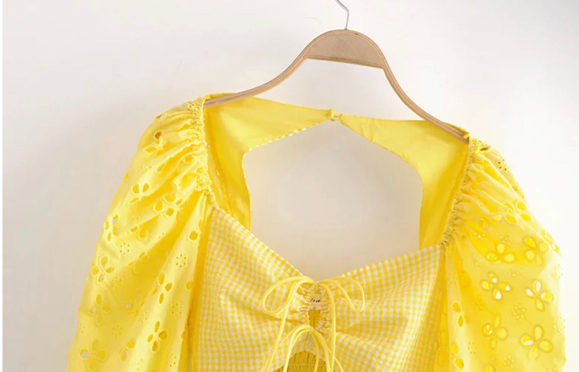 Top amarillo